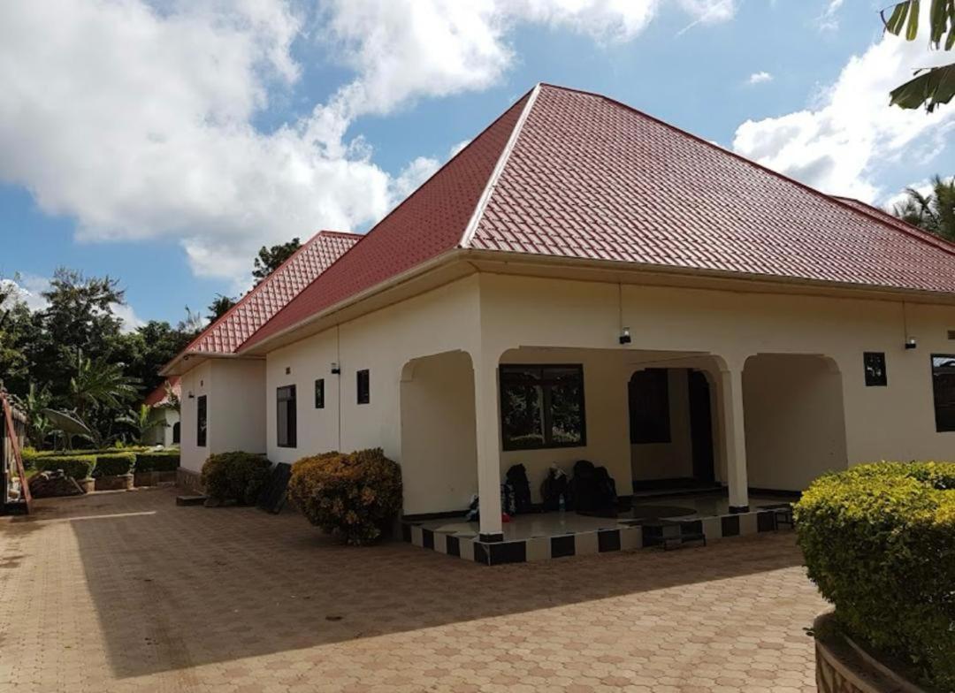 Parkbridge Resort Mto wa Mbu Exterior photo